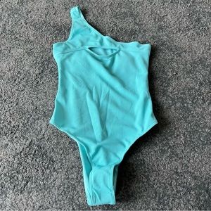 one shoulder cut out ribbed monokini padded